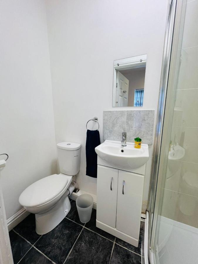 Luxury Double & Single Rooms With En-Suite Private Bathroom In City Centre Stoke On Trent エクステリア 写真